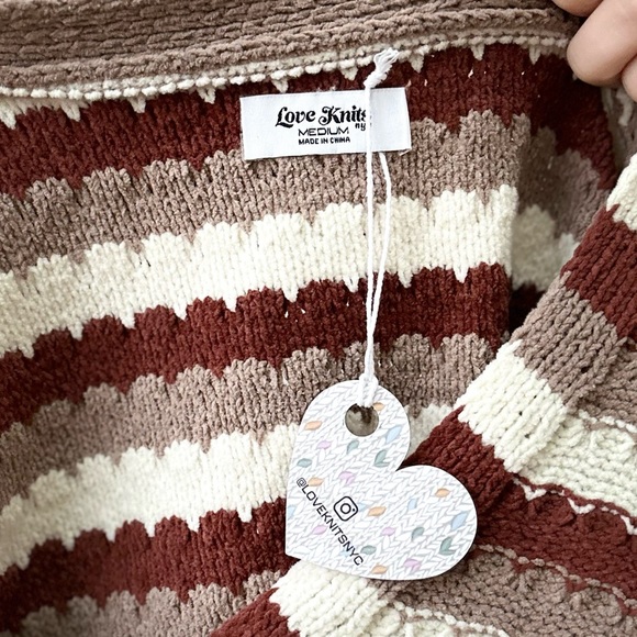 Multi Stripe V-neck Cropped Cardigan - Picture 8 of 8